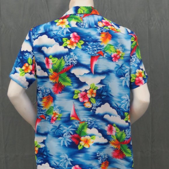 Vintage Hawaiian Shirt - Cloud and Sailboat floral Graphic - Men's XL - Picture 8 of 10